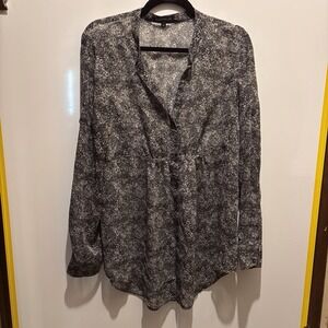 Express Ladies Large Black And Gray Striped  38" X 27"